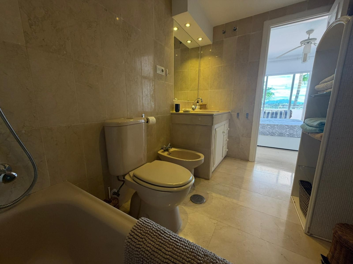 Se vende Ático de 1 dormitorios en Costa Del Sol, Málaga, España