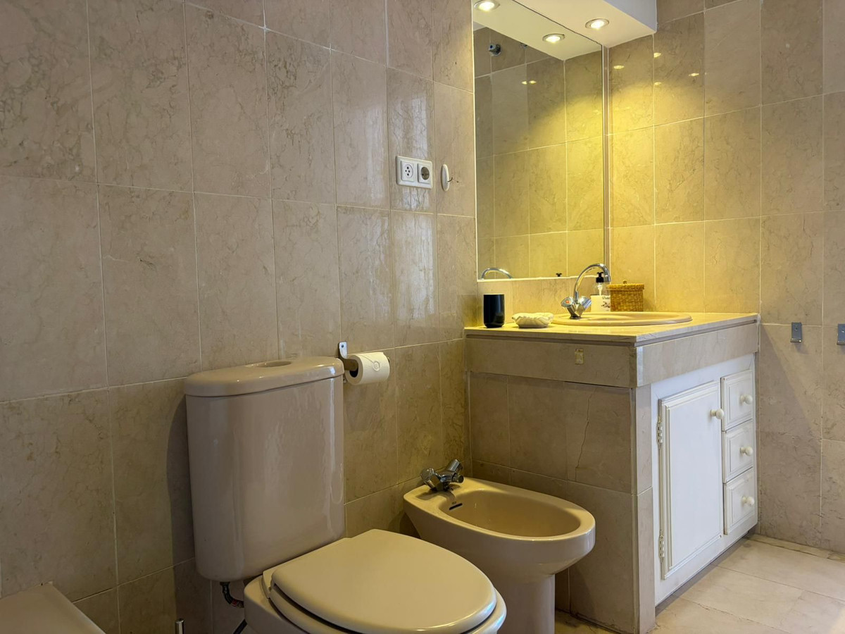 Se vende Ático de 1 dormitorios en Costa Del Sol, Málaga, España