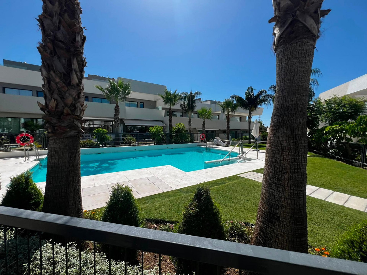 4 Bed Apartment for sale in La Cala De Mijas Costa Del Sol, Málaga, Spain