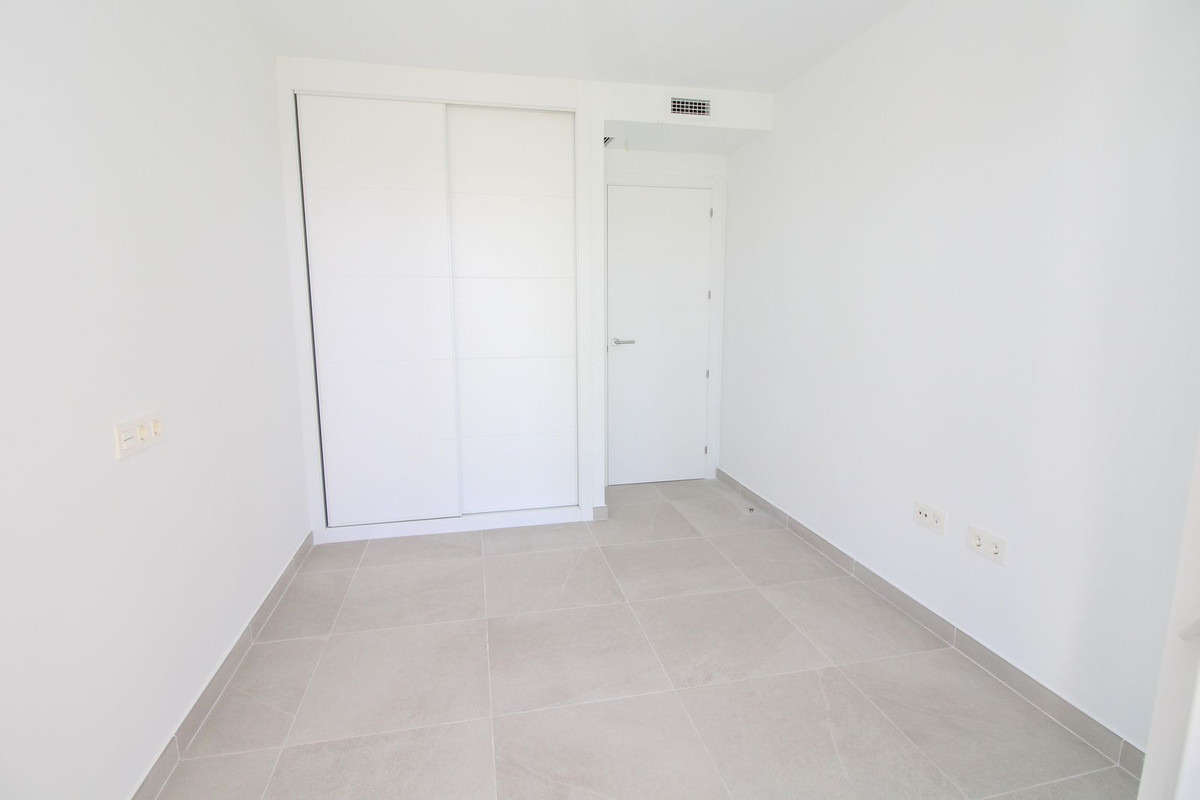 Se vende Apartamento Planta Baja de 2 dormitorios en Costa Del Sol, Málaga, España