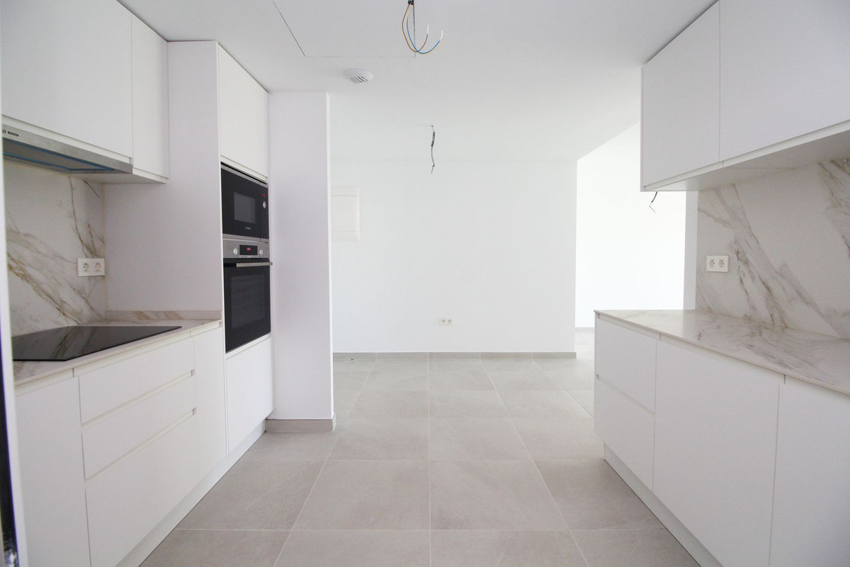 Se vende Apartamento Planta Baja de 2 dormitorios en Costa Del Sol, Málaga, España