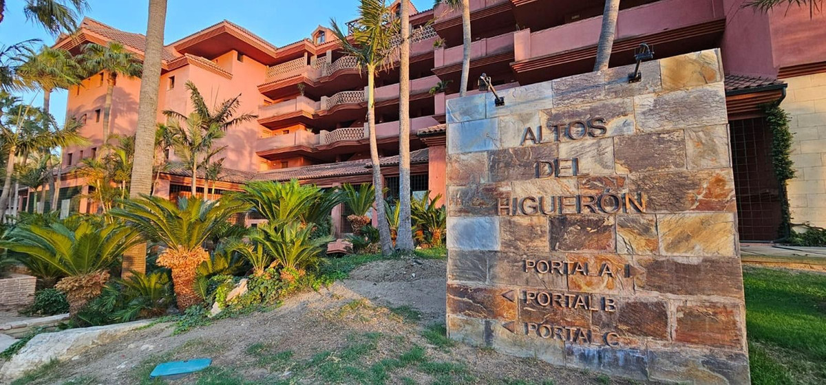 2 Bed Apartment for sale in Benalmadena Costa Del Sol, Málaga, Spain