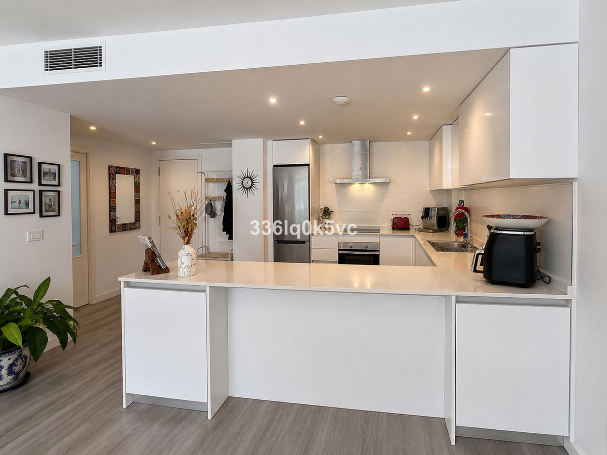 3 Bed Apartment for sale in Benahavís Costa Del Sol, Málaga, Spain