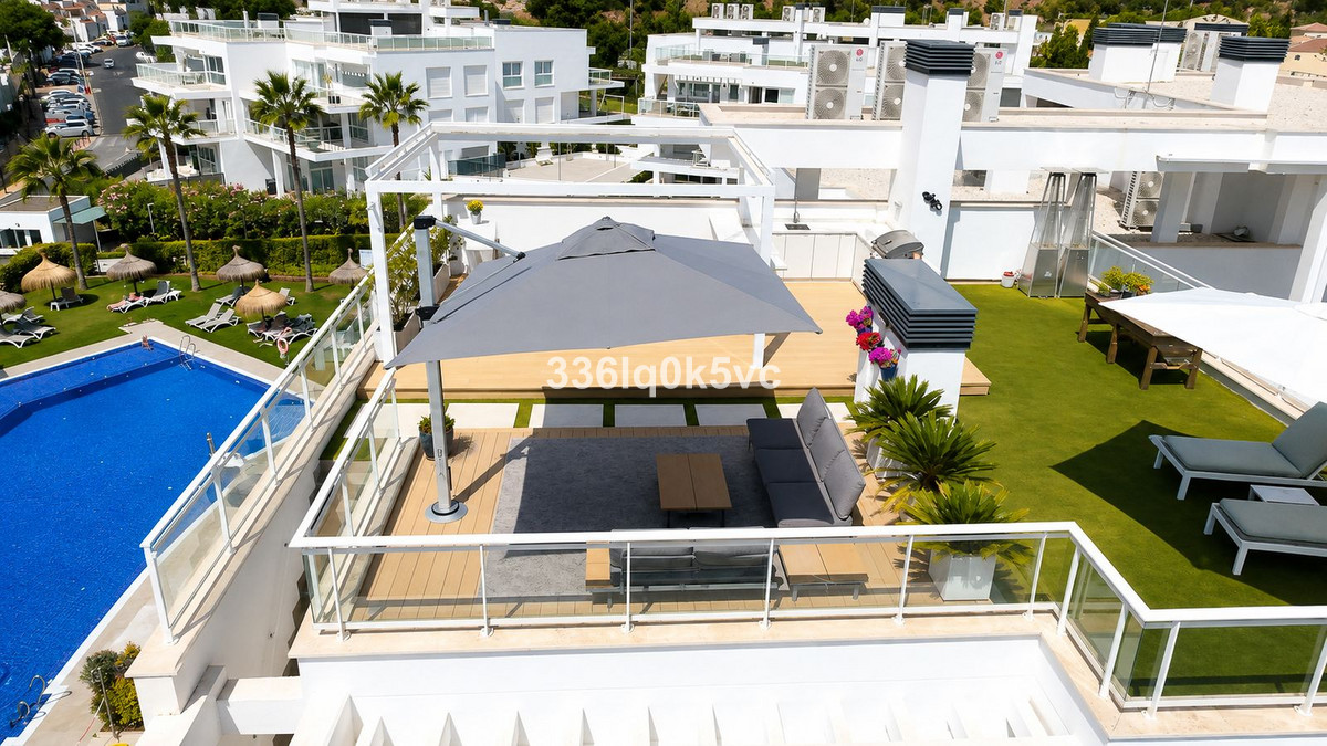 3 Bed Apartment for sale in Benahavís Costa Del Sol, Málaga, Spain