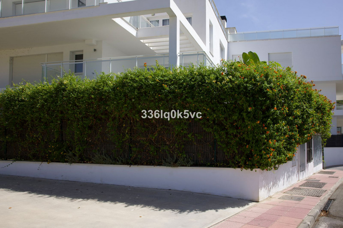 3 Bed Apartment for sale in Benahavís Costa Del Sol, Málaga, Spain