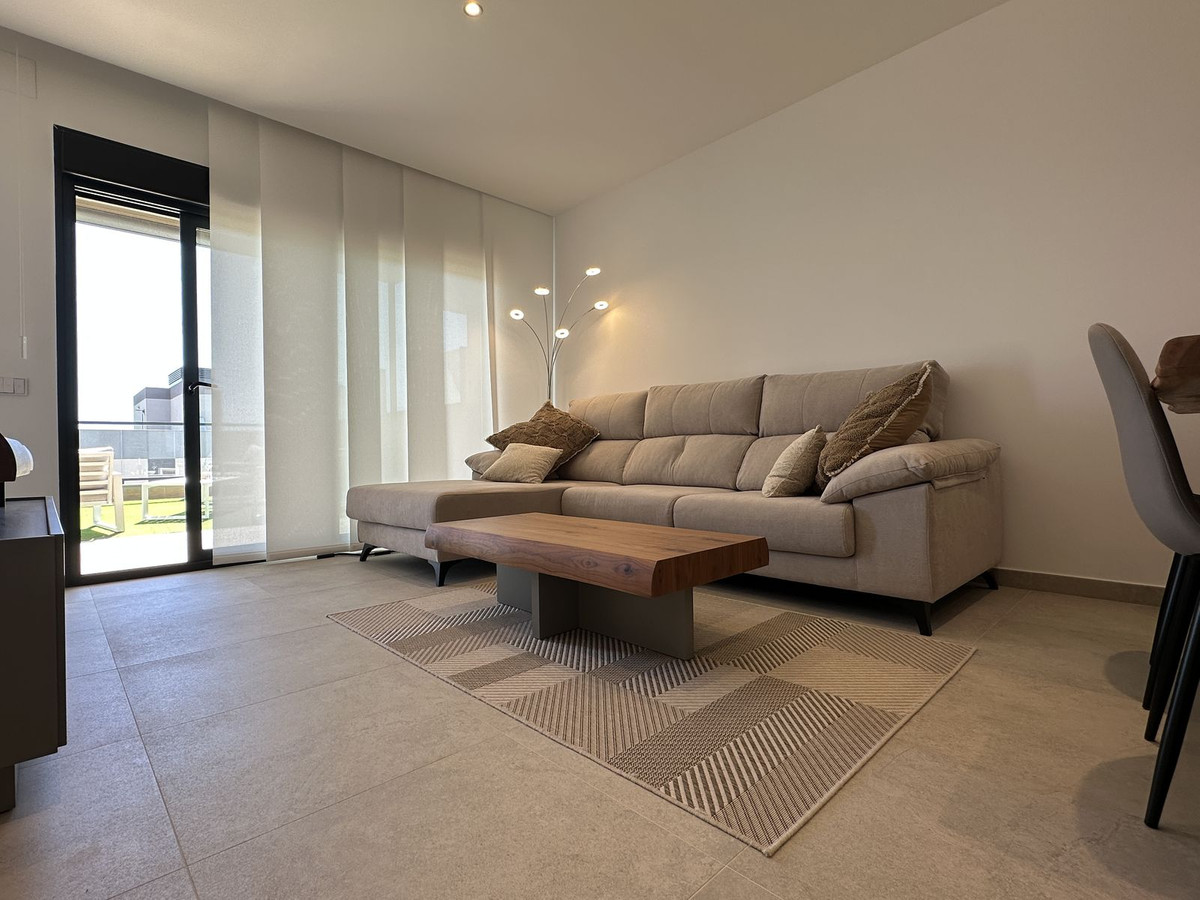 2 Bed Apartment for sale in Gran Alacant Costa Blanca, Alicante, Spain