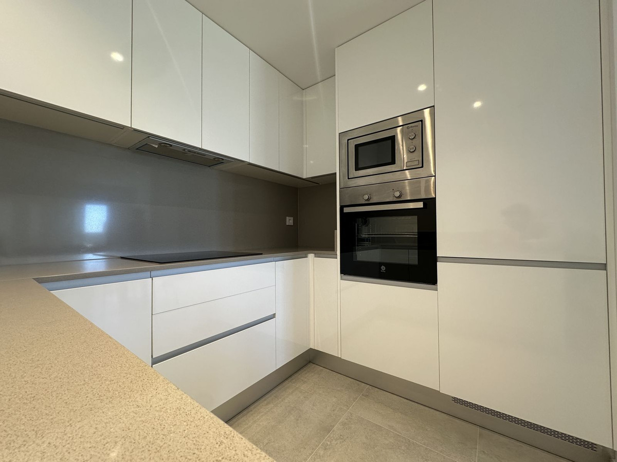 2 Bed Apartment for sale in Gran Alacant Costa Blanca, Alicante, Spain