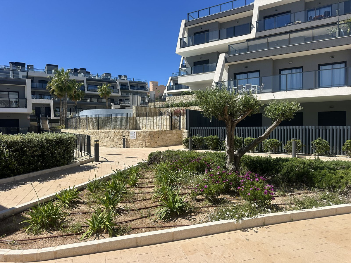 2 Bed Apartment for sale in Gran Alacant Costa Blanca, Alicante, Spain