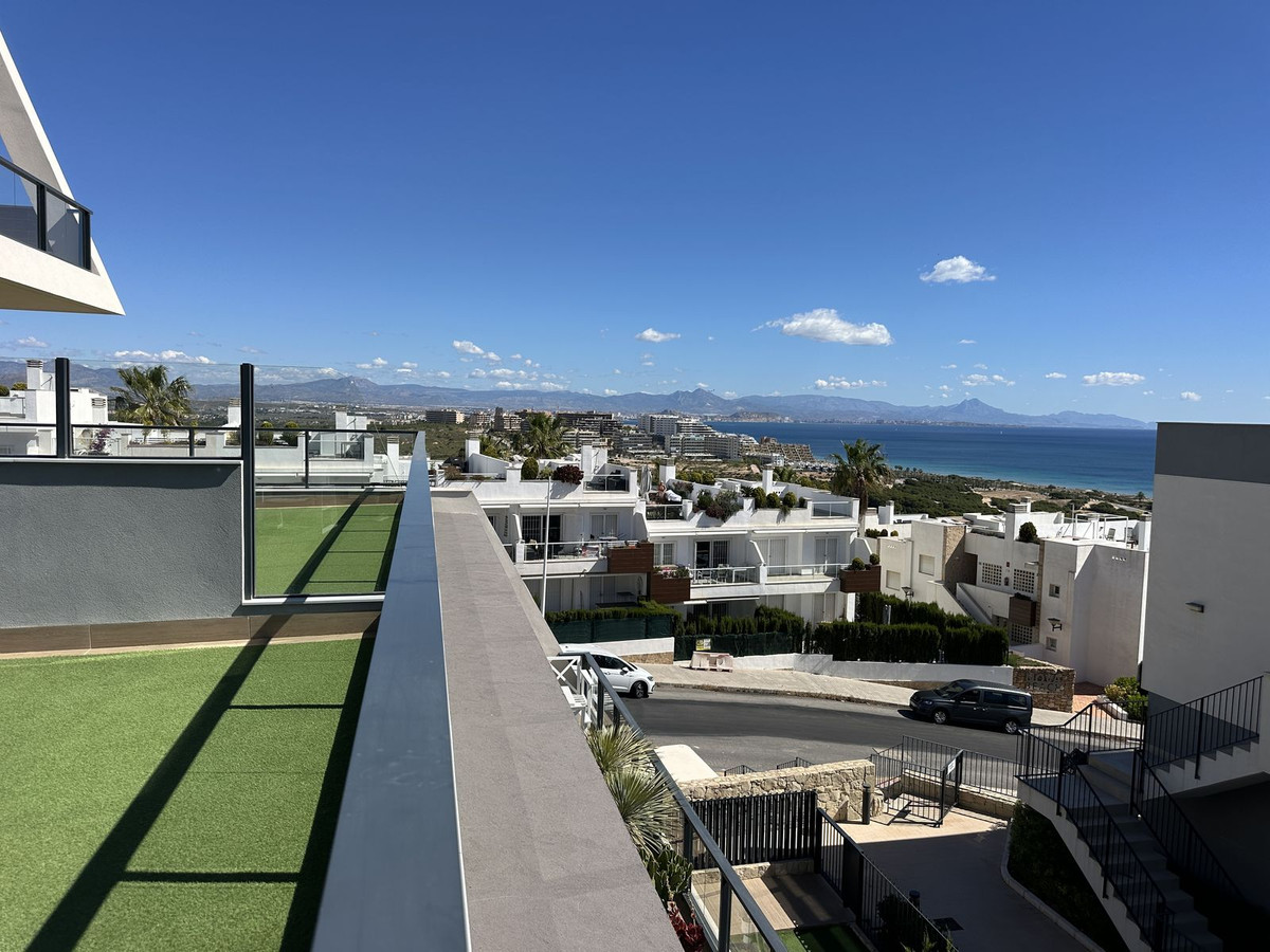 2 Bed Apartment for sale in Gran Alacant Costa Blanca, Alicante, Spain