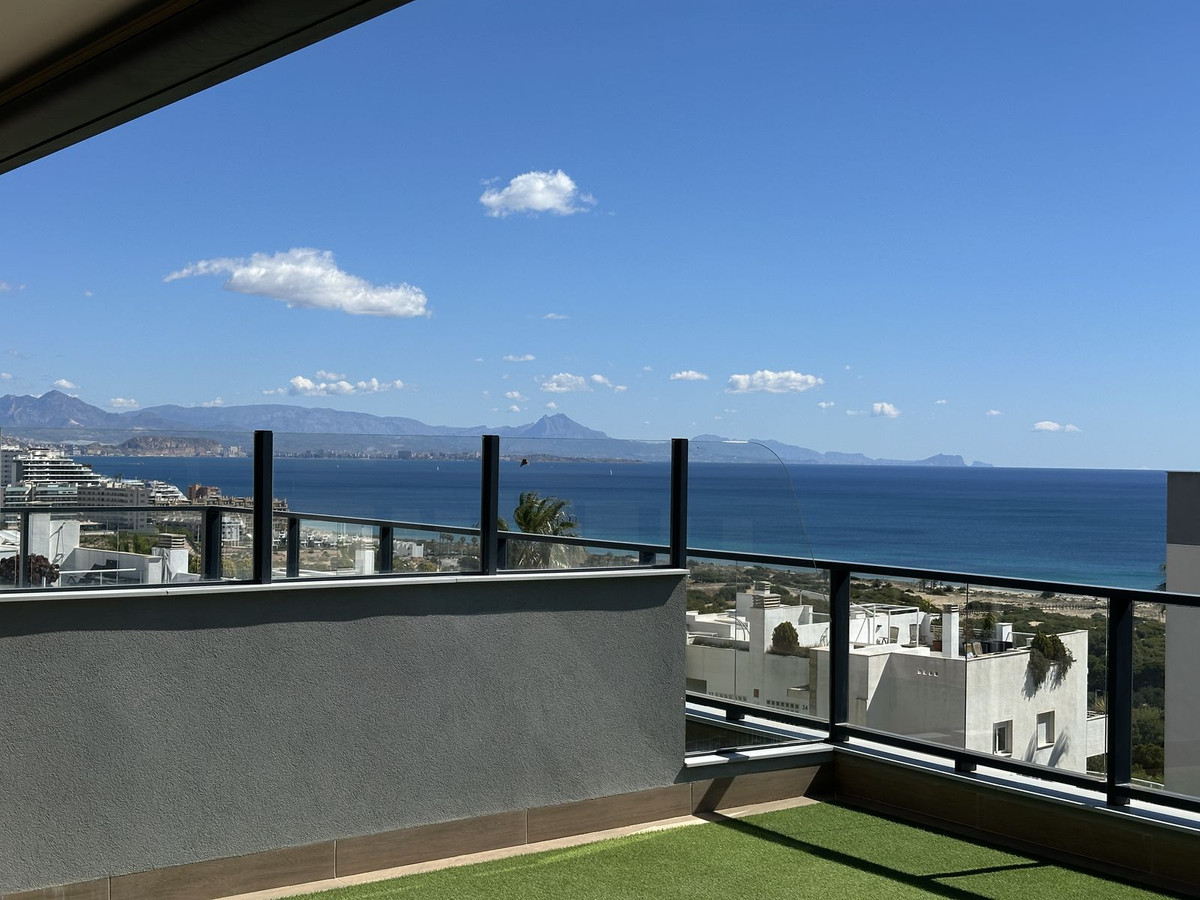 2 Bed Apartment for sale in Gran Alacant Costa Blanca, Alicante, Spain