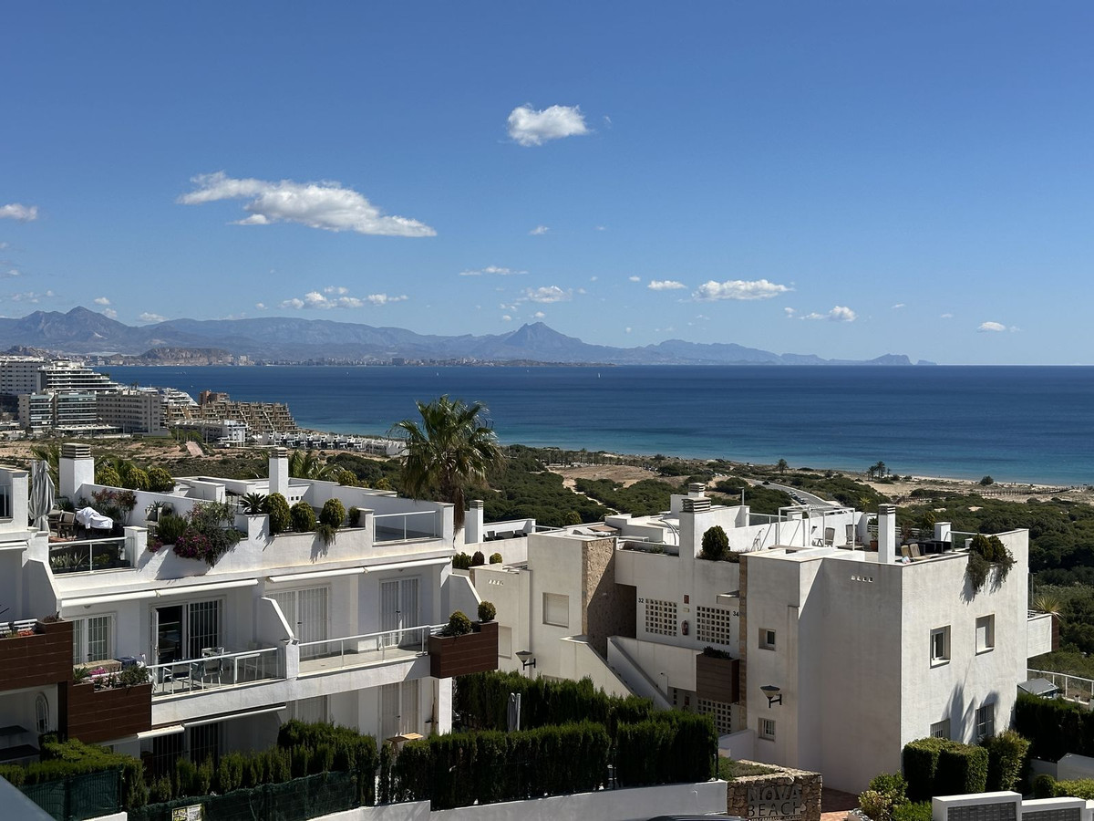 2 Bed Apartment for sale in Gran Alacant Costa Blanca, Alicante, Spain