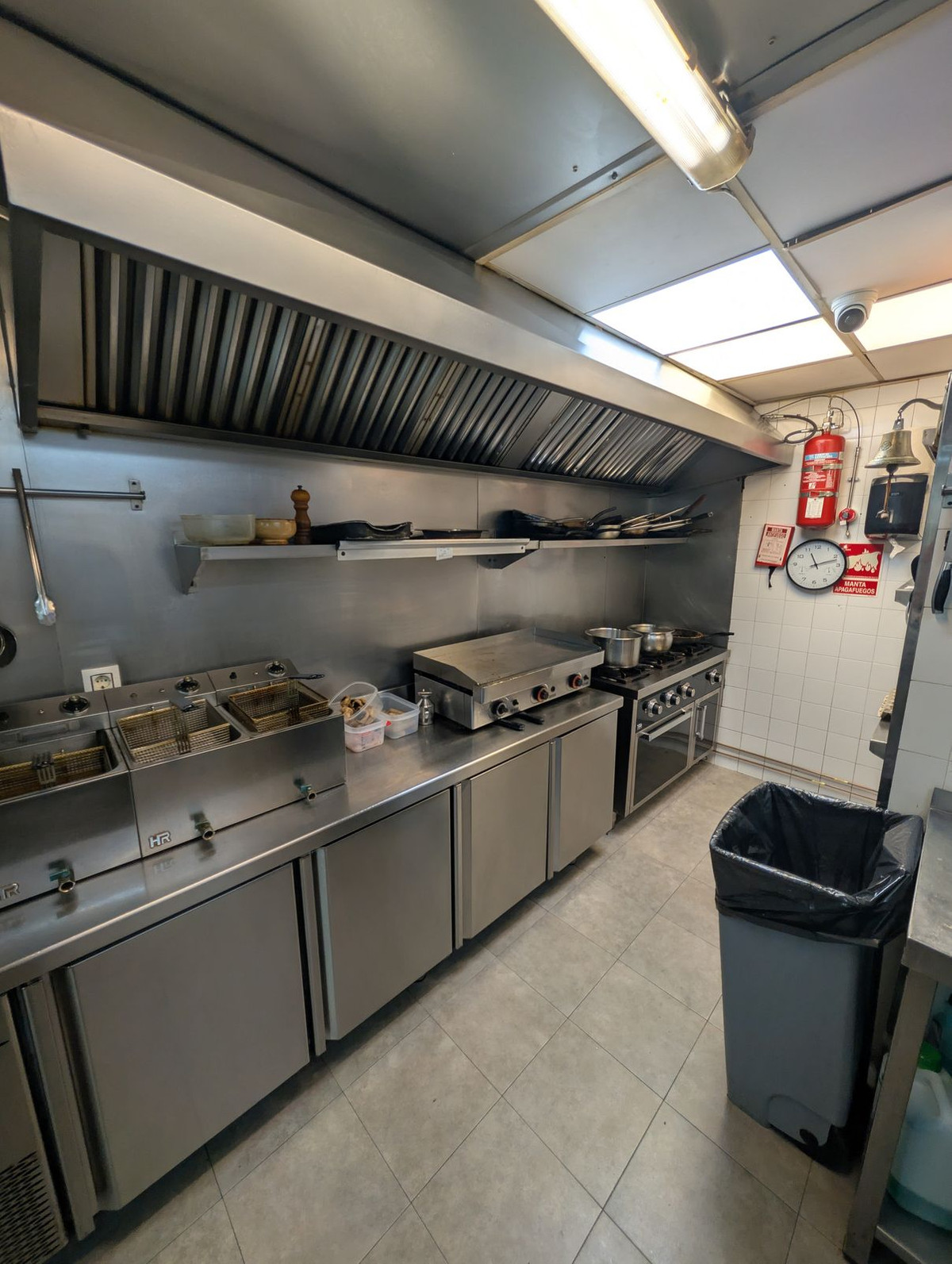 Se vende Restaurante de 2 dormitorios en Costa Del Sol, Málaga, España