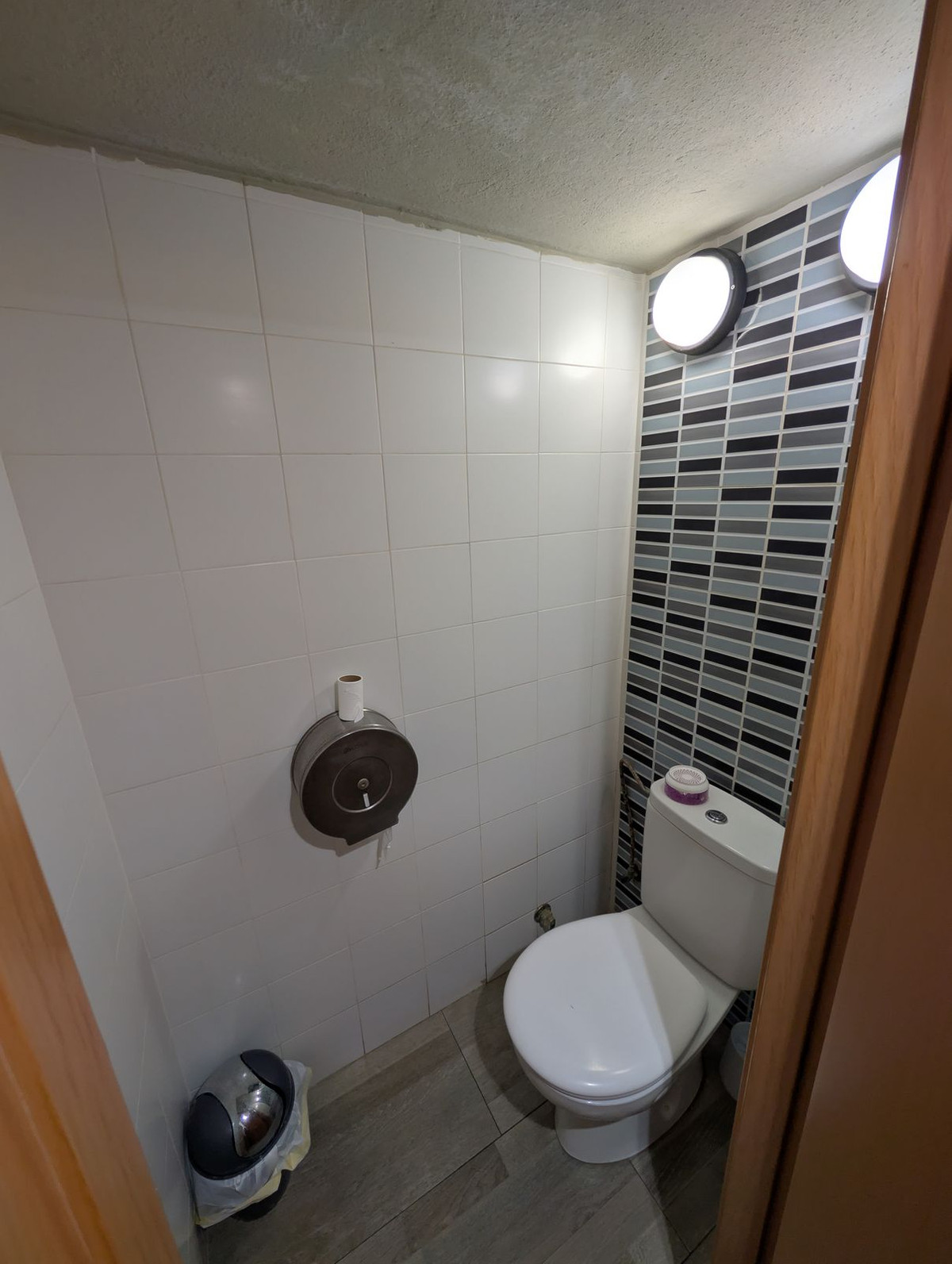 Se vende Restaurante de 2 dormitorios en Costa Del Sol, Málaga, España