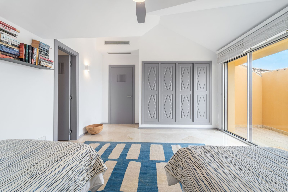 Se vende Ático Dúplex de 5 dormitorios en Costa Del Sol, Málaga, España