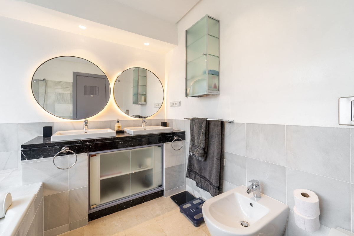 Se vende Ático Dúplex de 5 dormitorios en Costa Del Sol, Málaga, España