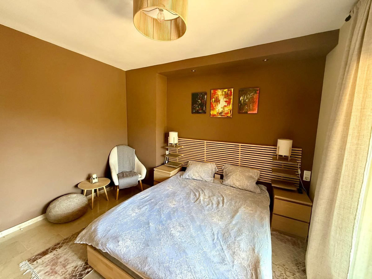 Se vende Apartamento Planta Media de 2 dormitorios en Costa Del Sol, Málaga, España