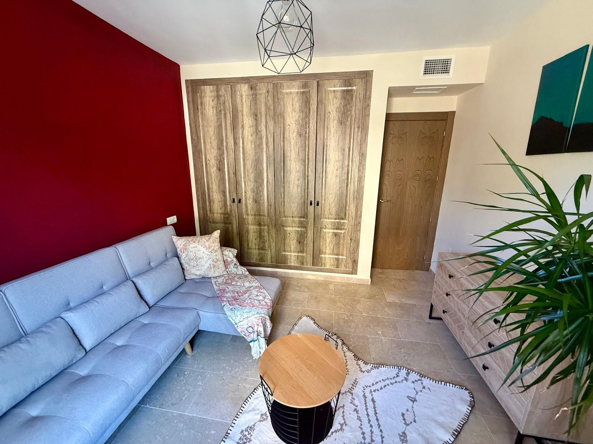 Se vende Apartamento Planta Media de 2 dormitorios en Costa Del Sol, Málaga, España