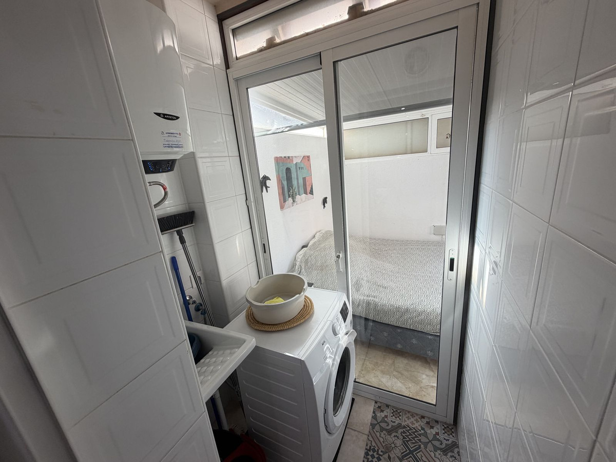 Se vende Pareada de 3 dormitorios en Costa Blanca, Alicante, España