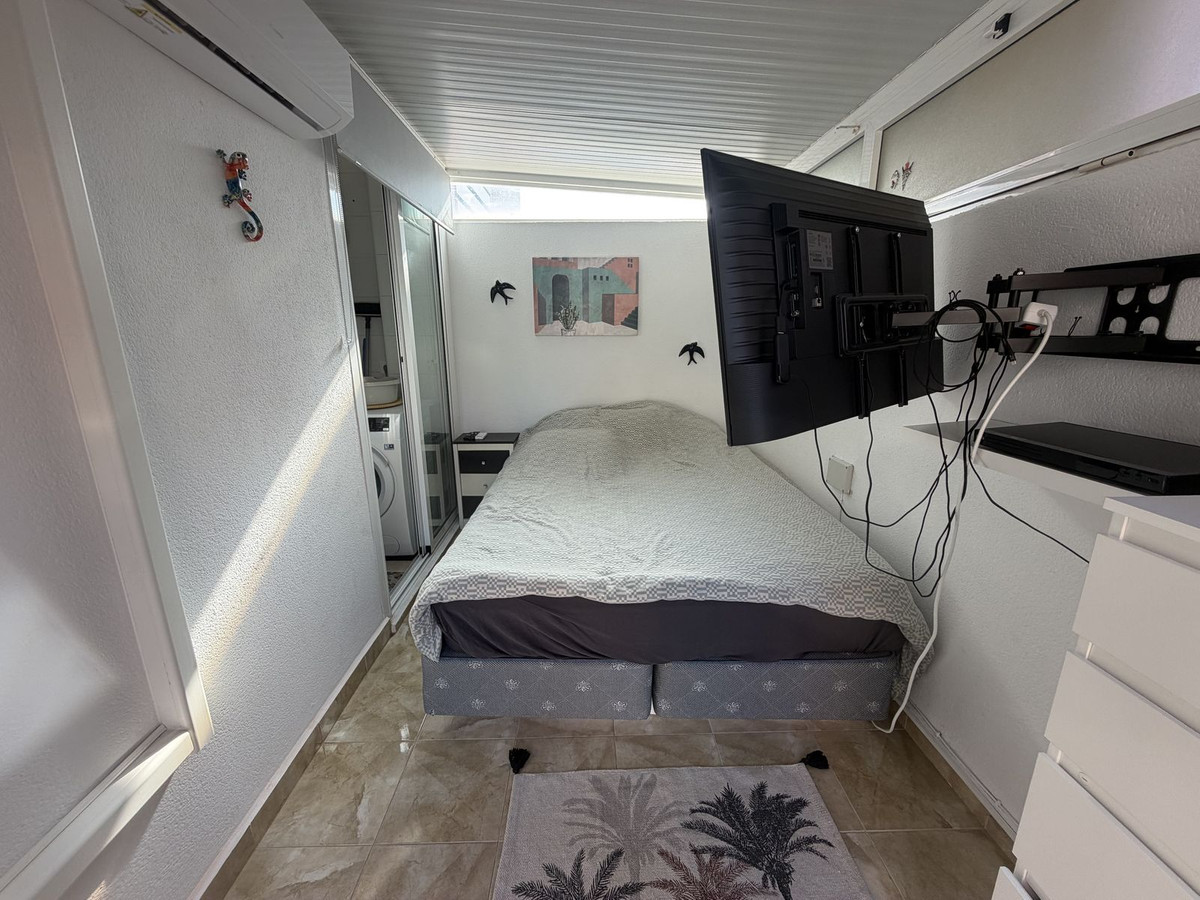 Se vende Pareada de 3 dormitorios en Costa Blanca, Alicante, España