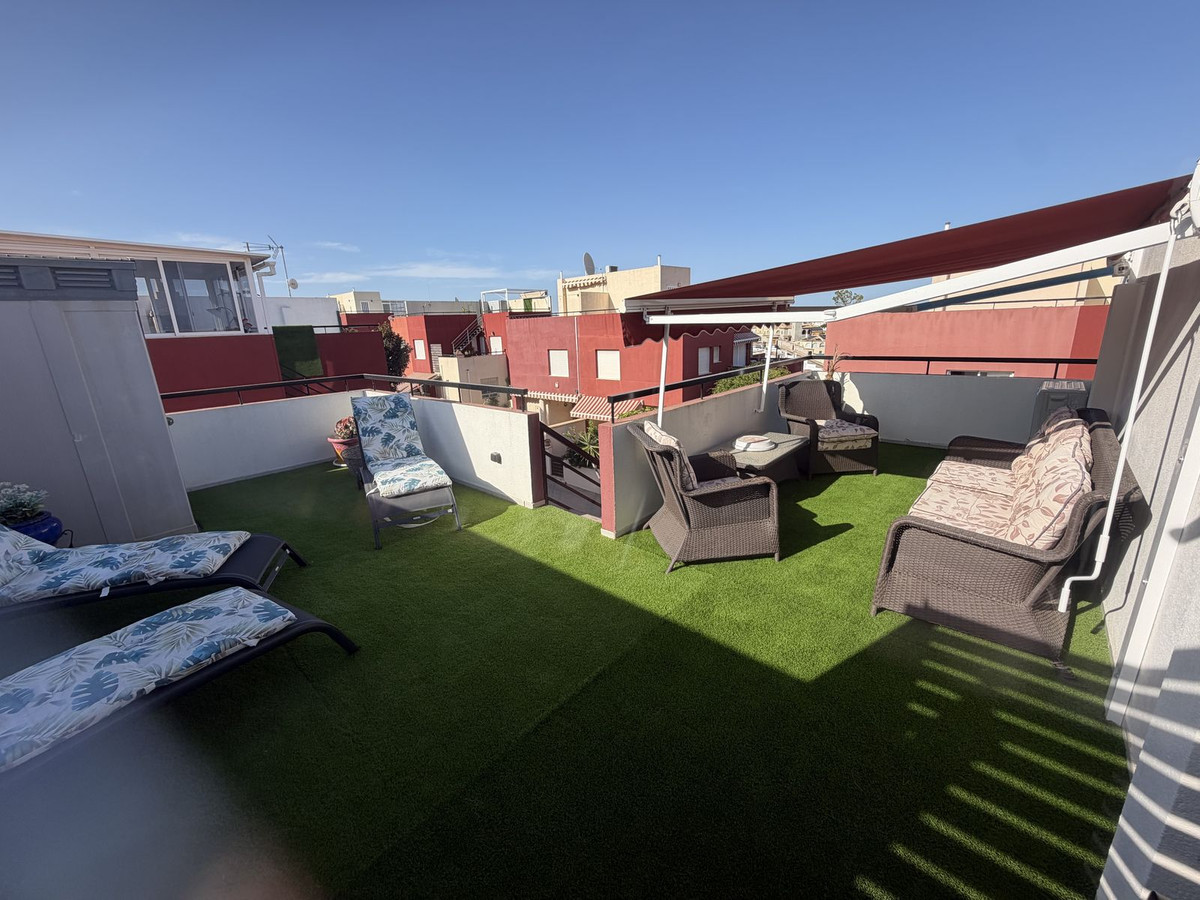 Se vende Pareada de 3 dormitorios en Costa Blanca, Alicante, España