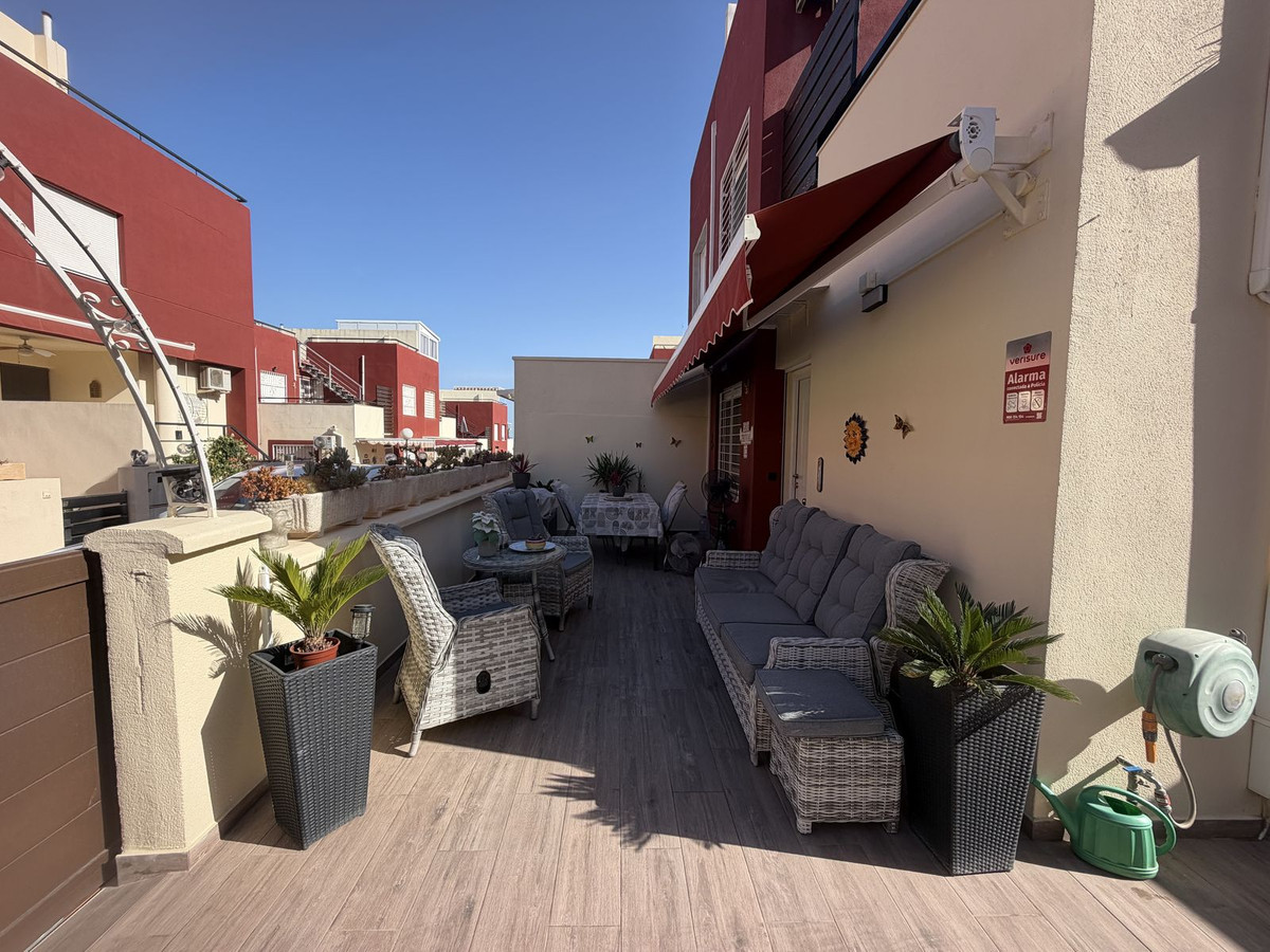 Se vende Pareada de 3 dormitorios en Costa Blanca, Alicante, España