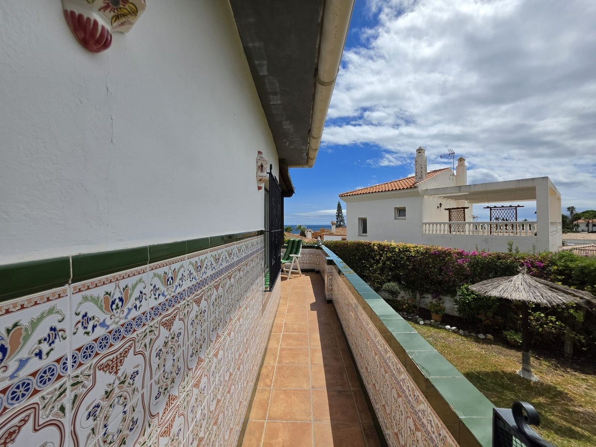 Se vende Villa - Chalet de 2 dormitorios en Costa Del Sol, Málaga, España