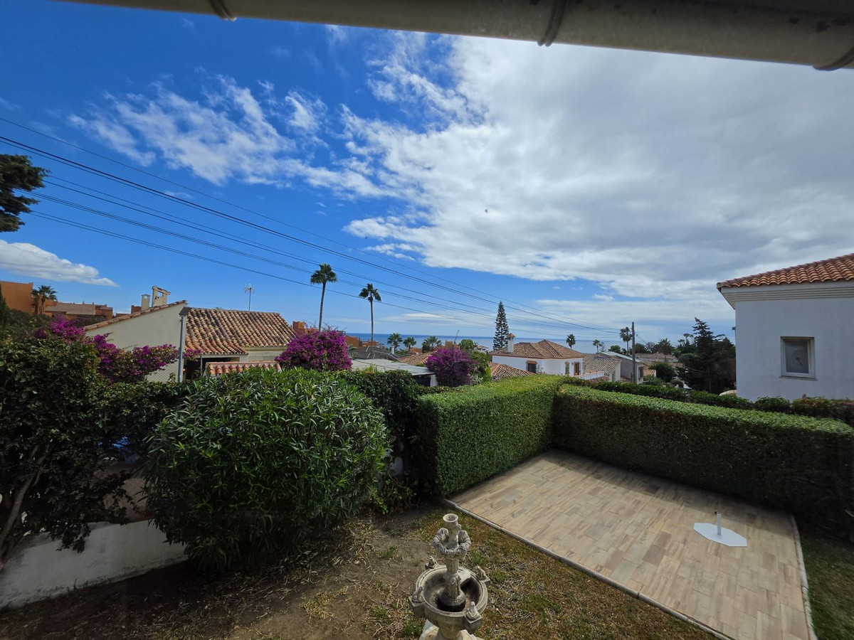 Se vende Villa - Chalet de 2 dormitorios en Costa Del Sol, Málaga, España