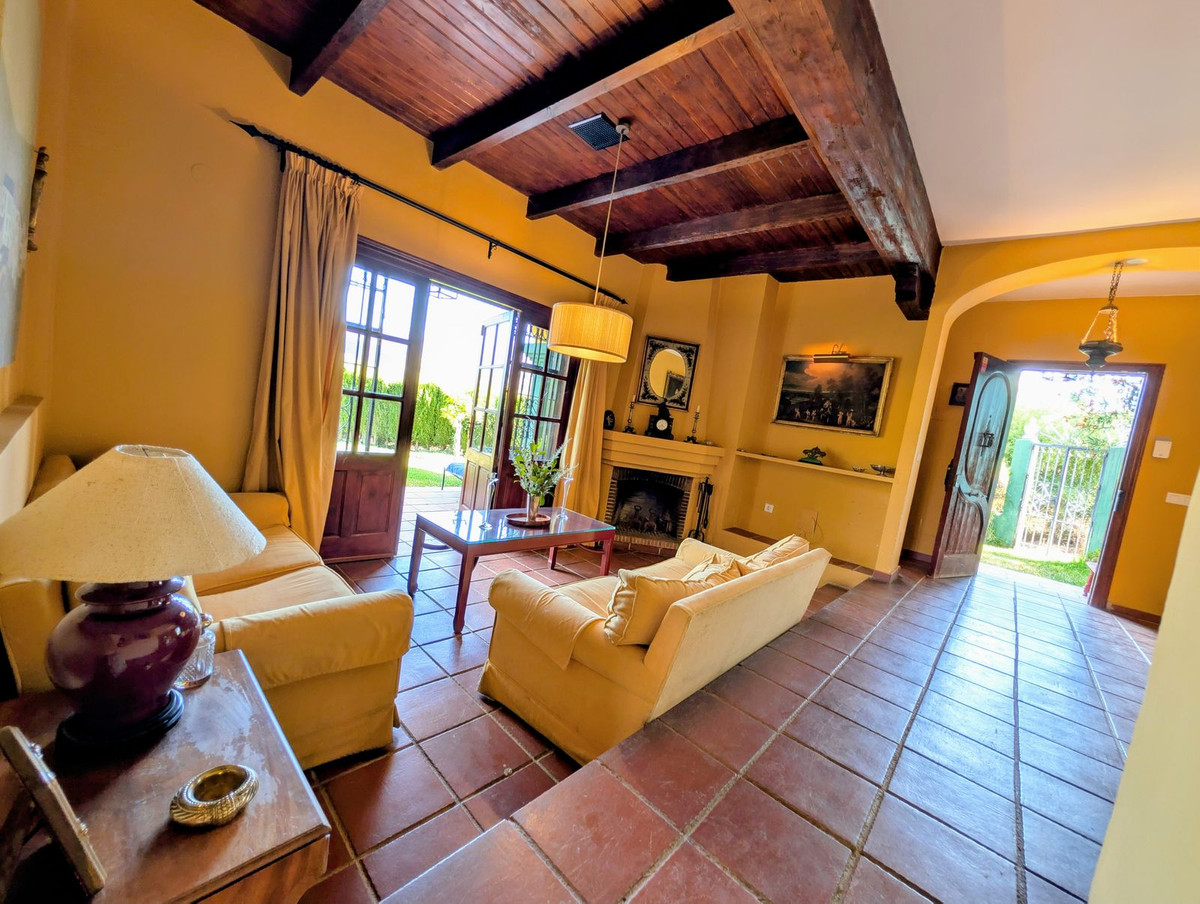 Se vende Villa - Chalet de 2 dormitorios en Costa Del Sol, Málaga, España
