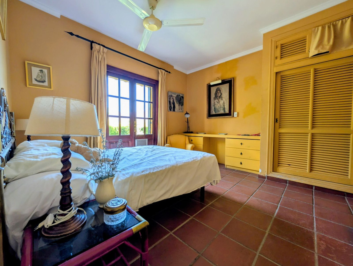 Se vende Villa - Chalet de 2 dormitorios en Costa Del Sol, Málaga, España