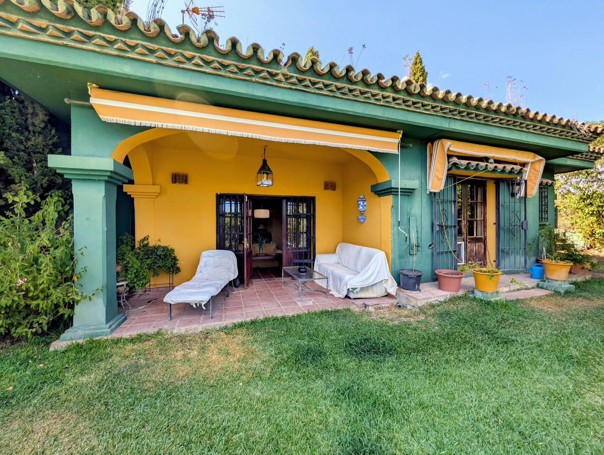 Se vende Villa - Chalet de 2 dormitorios en Costa Del Sol, Málaga, España
