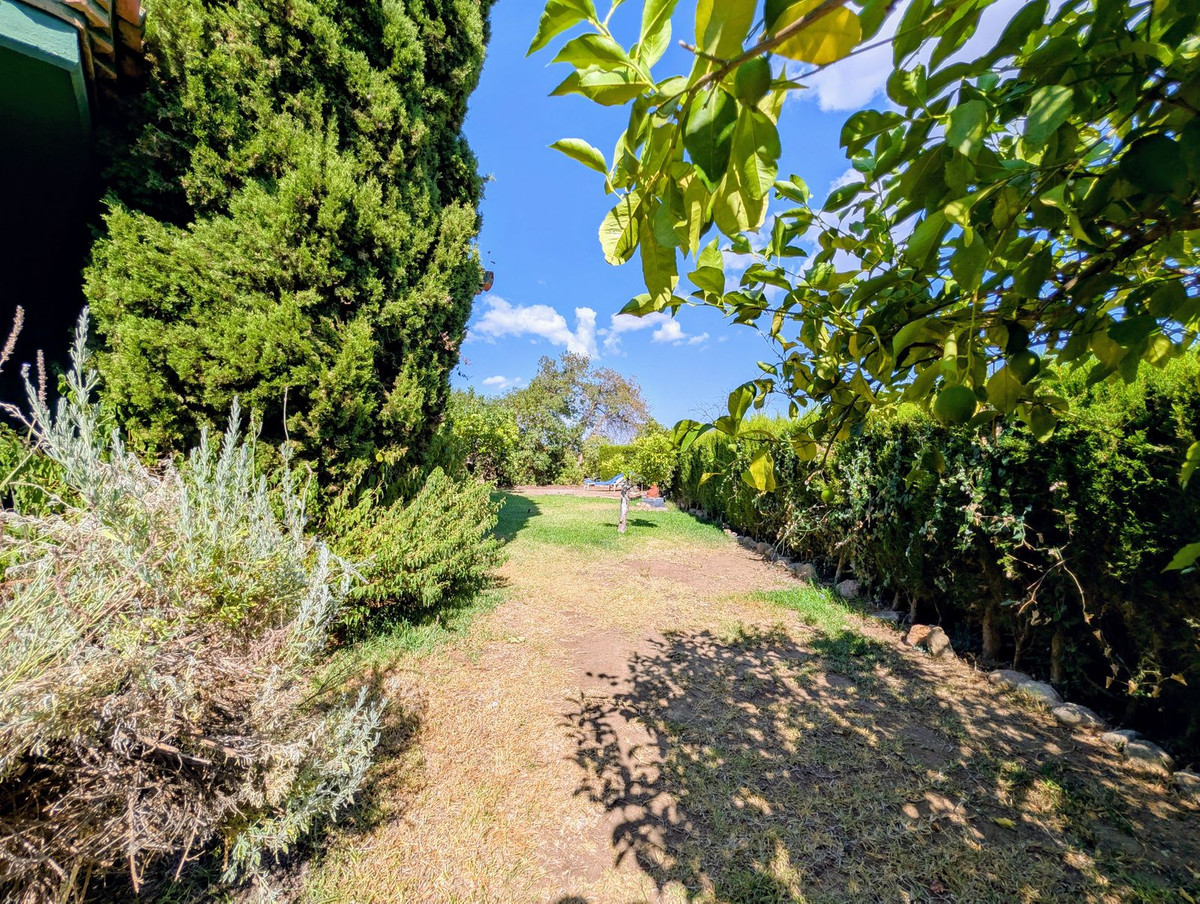 Se vende Villa - Chalet de 2 dormitorios en Costa Del Sol, Málaga, España