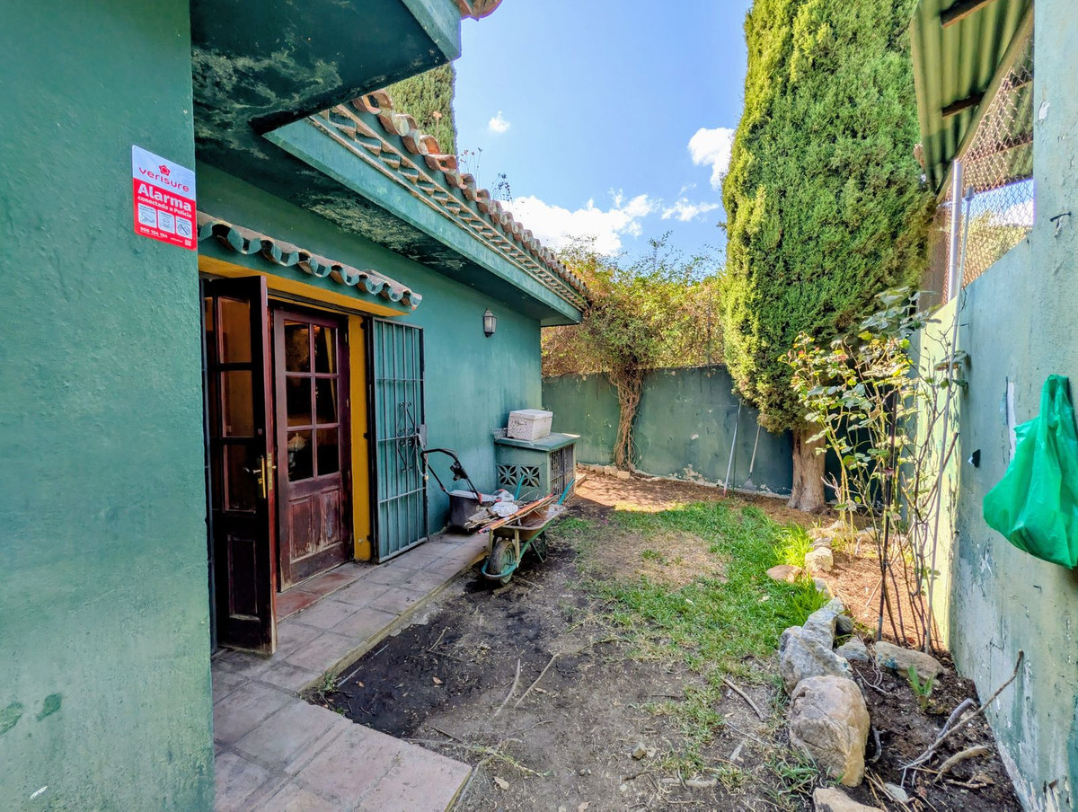Se vende Villa - Chalet de 2 dormitorios en Costa Del Sol, Málaga, España