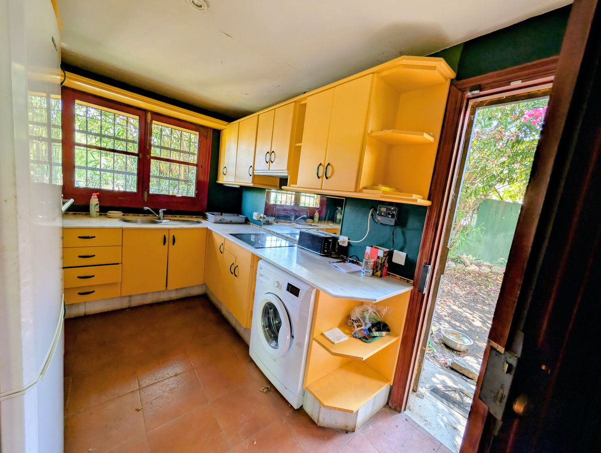 Se vende Villa - Chalet de 2 dormitorios en Costa Del Sol, Málaga, España