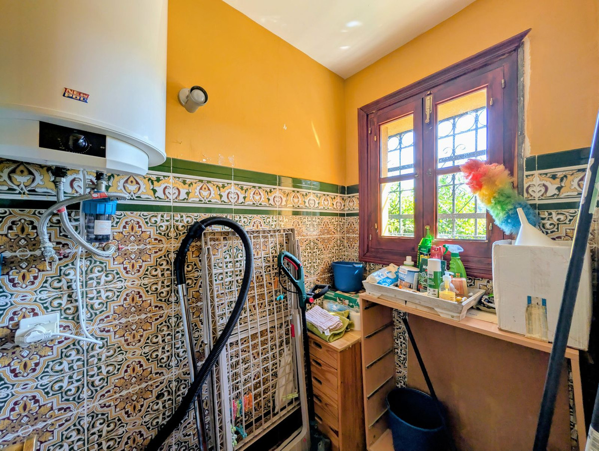 Se vende Villa - Chalet de 2 dormitorios en Costa Del Sol, Málaga, España