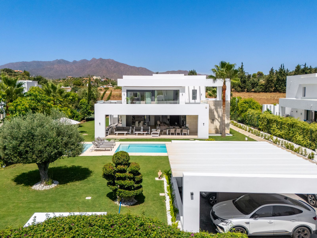 6 Bed Townhouse for sale in La Cala Golf Costa Del Sol, Málaga, Spain