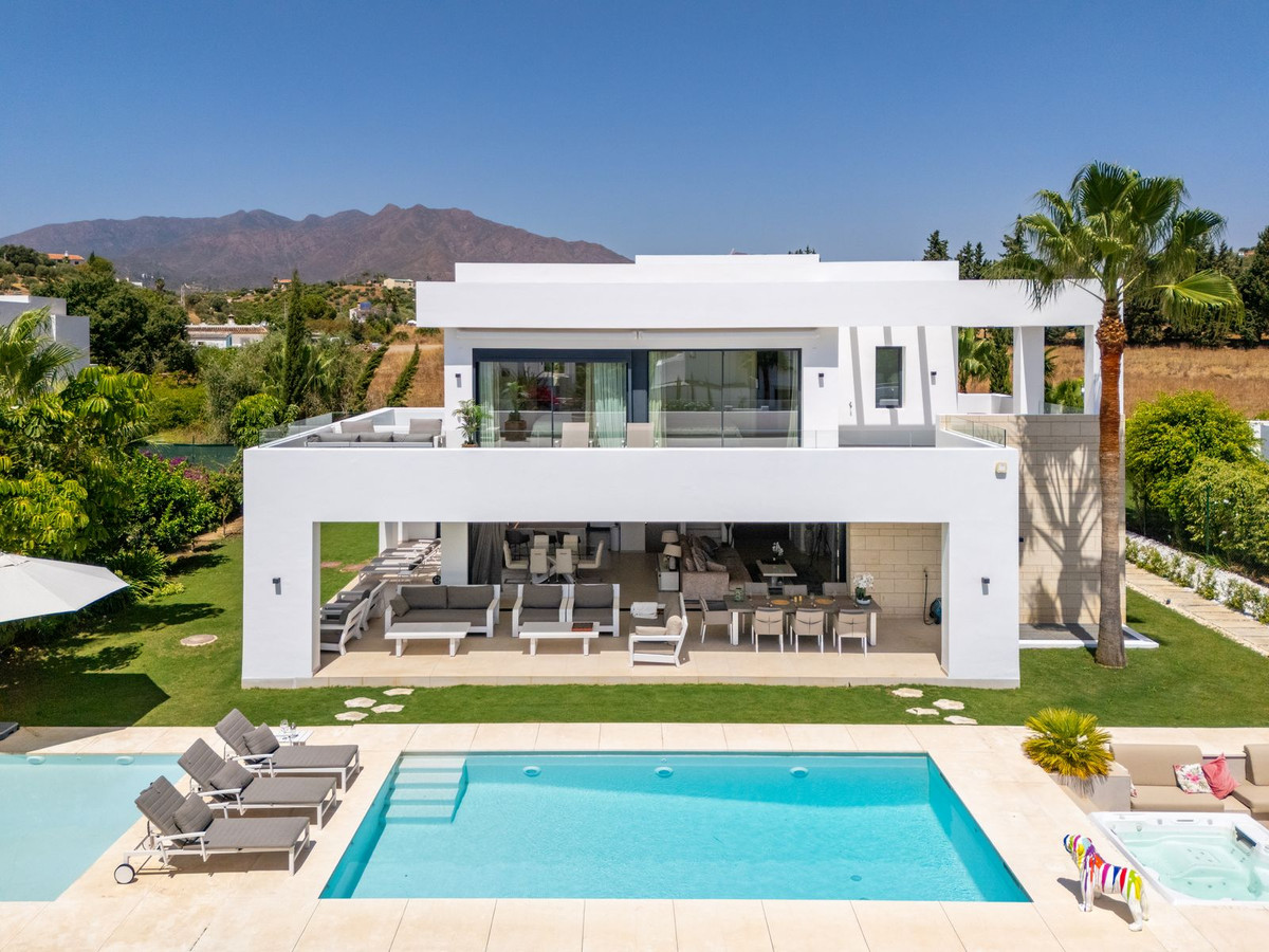 6 Bed Townhouse for sale in La Cala Golf Costa Del Sol, Málaga, Spain