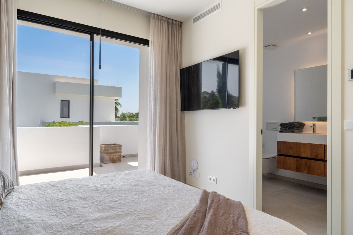 6 Bed Townhouse for sale in La Cala Golf Costa Del Sol, Málaga, Spain
