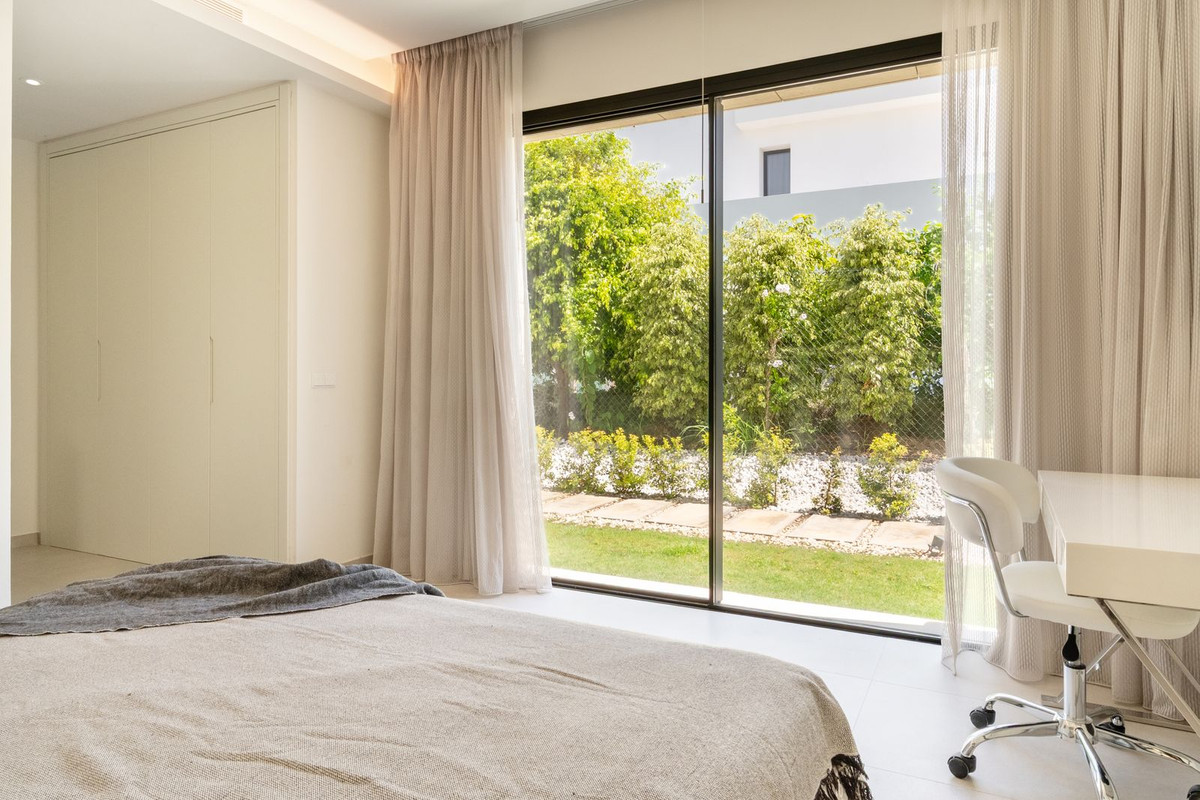 6 Bed Townhouse for sale in La Cala Golf Costa Del Sol, Málaga, Spain