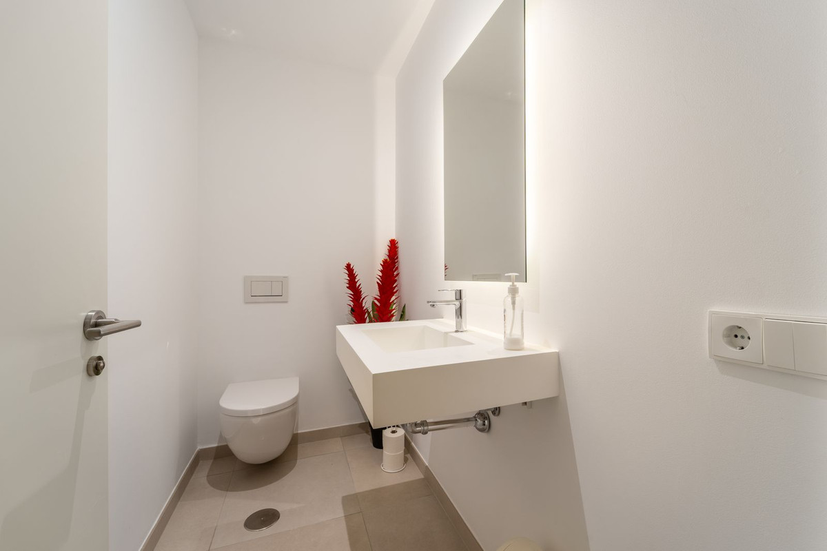 6 Bed Townhouse for sale in La Cala Golf Costa Del Sol, Málaga, Spain