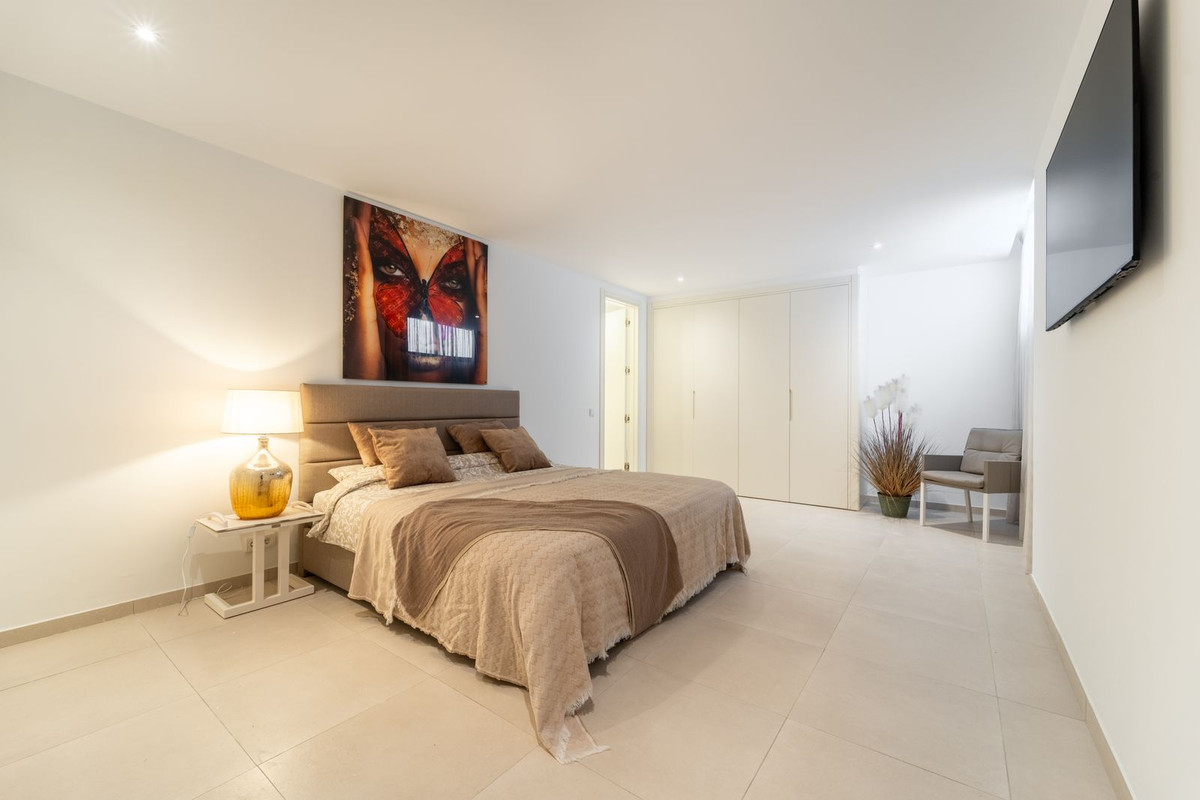 6 Bed Townhouse for sale in La Cala Golf Costa Del Sol, Málaga, Spain