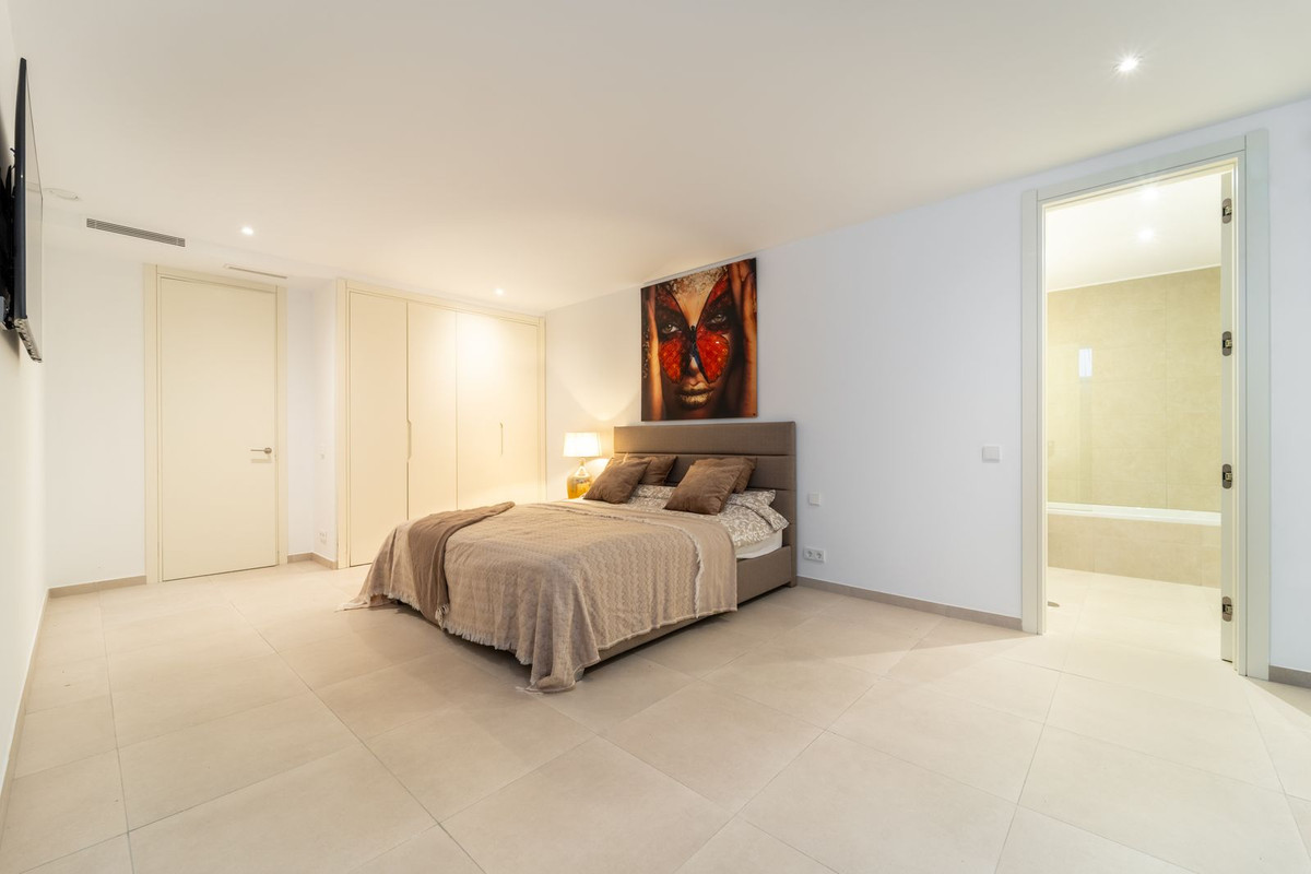 6 Bed Townhouse for sale in La Cala Golf Costa Del Sol, Málaga, Spain