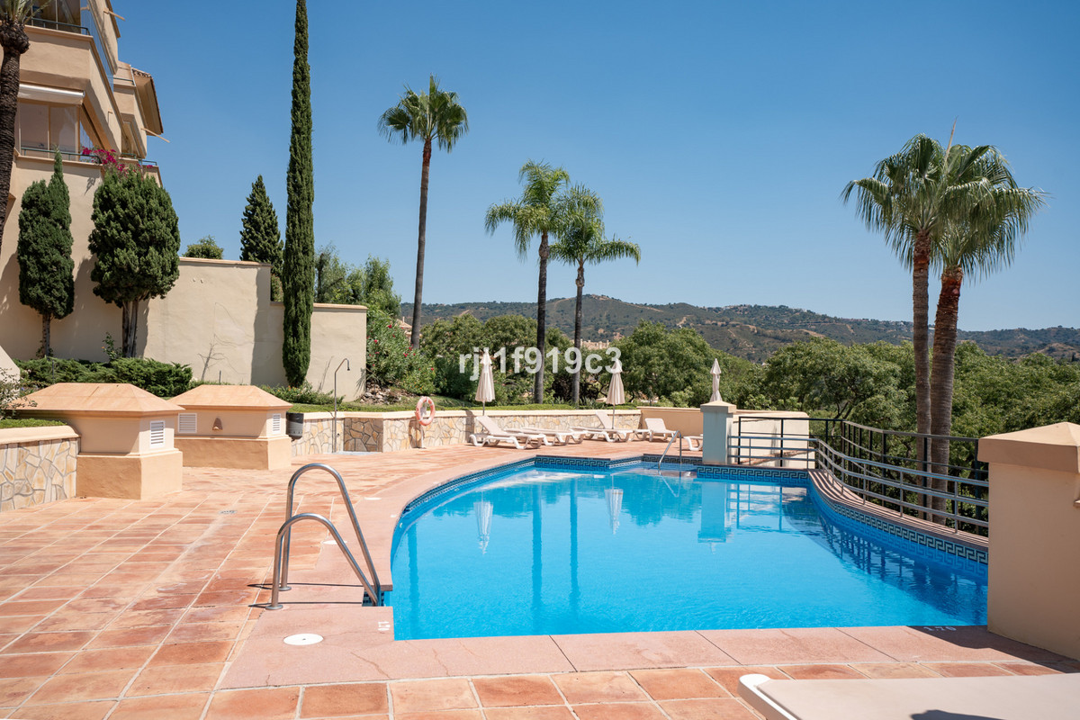Se vende Apartamento Planta Media de 3 dormitorios en Costa Del Sol, Málaga, España
