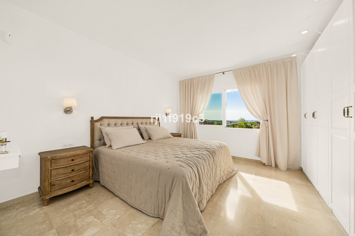 Se vende Apartamento Planta Media de 3 dormitorios en Costa Del Sol, Málaga, España