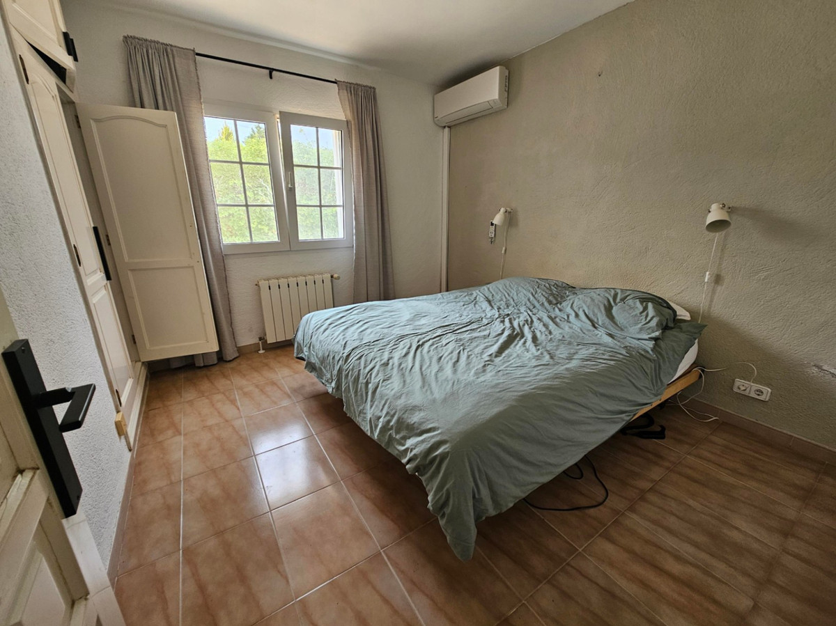 Se vende Villa - Chalet de 6 dormitorios en Costa Blanca, Alicante, España