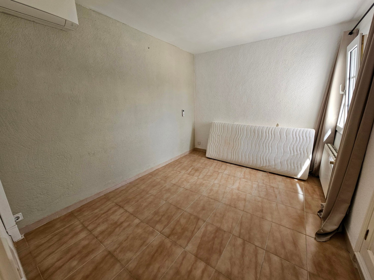 Se vende Villa - Chalet de 6 dormitorios en Costa Blanca, Alicante, España