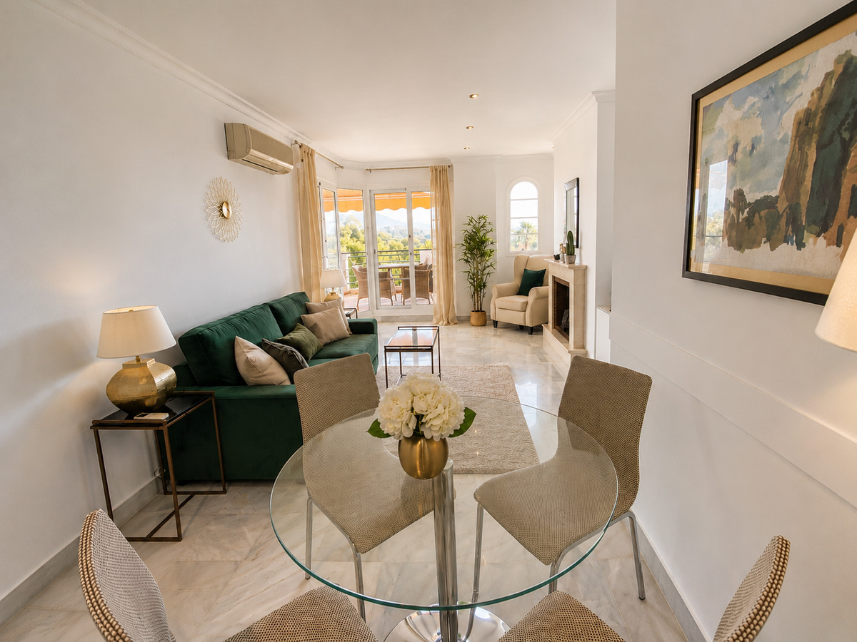 2 Bed Apartment for sale in Nueva Andalucía Costa Del Sol, Málaga, Spain