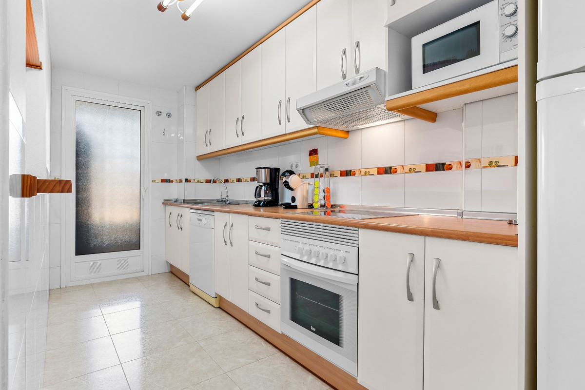 2 Bed Apartment for sale in Playa Flamenca Costa Blanca, Alicante, Spain