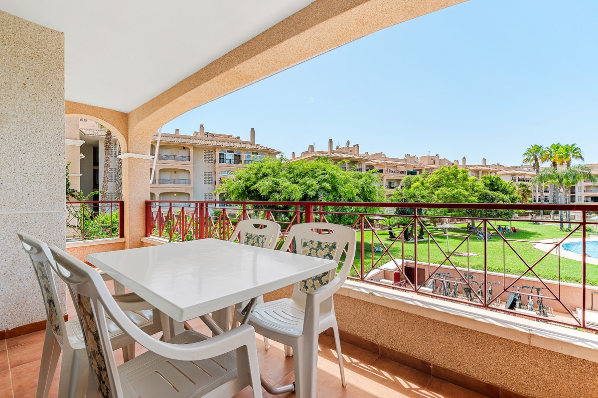 2 Bed Apartment for sale in Playa Flamenca Costa Blanca, Alicante, Spain