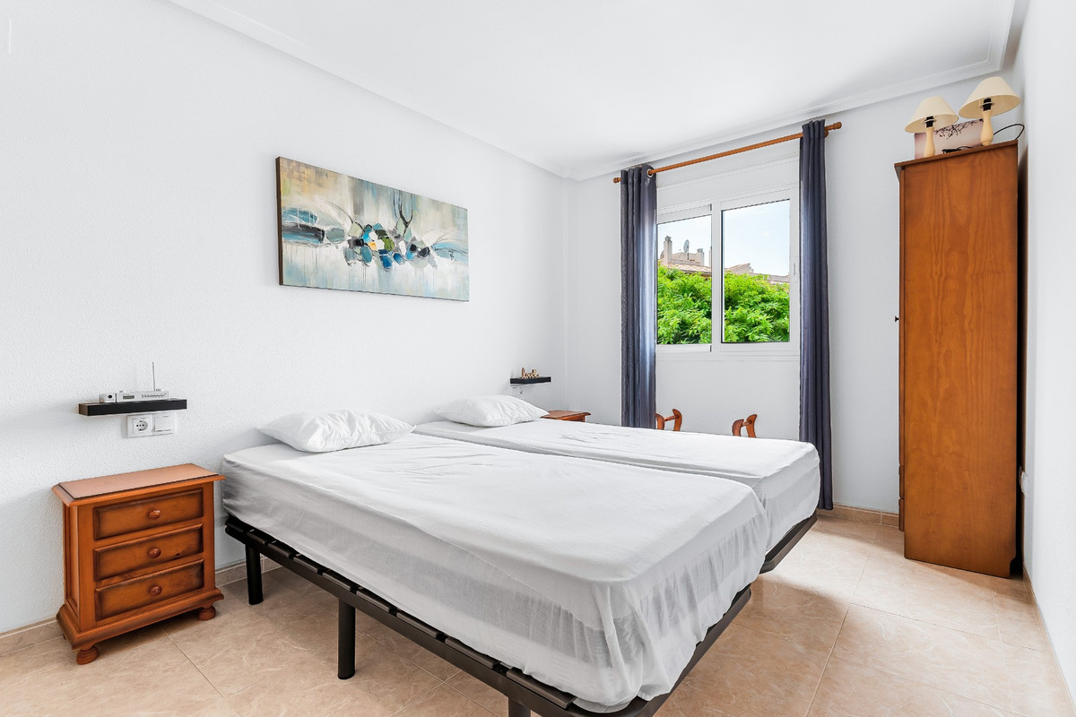 2 Bed Apartment for sale in Playa Flamenca Costa Blanca, Alicante, Spain