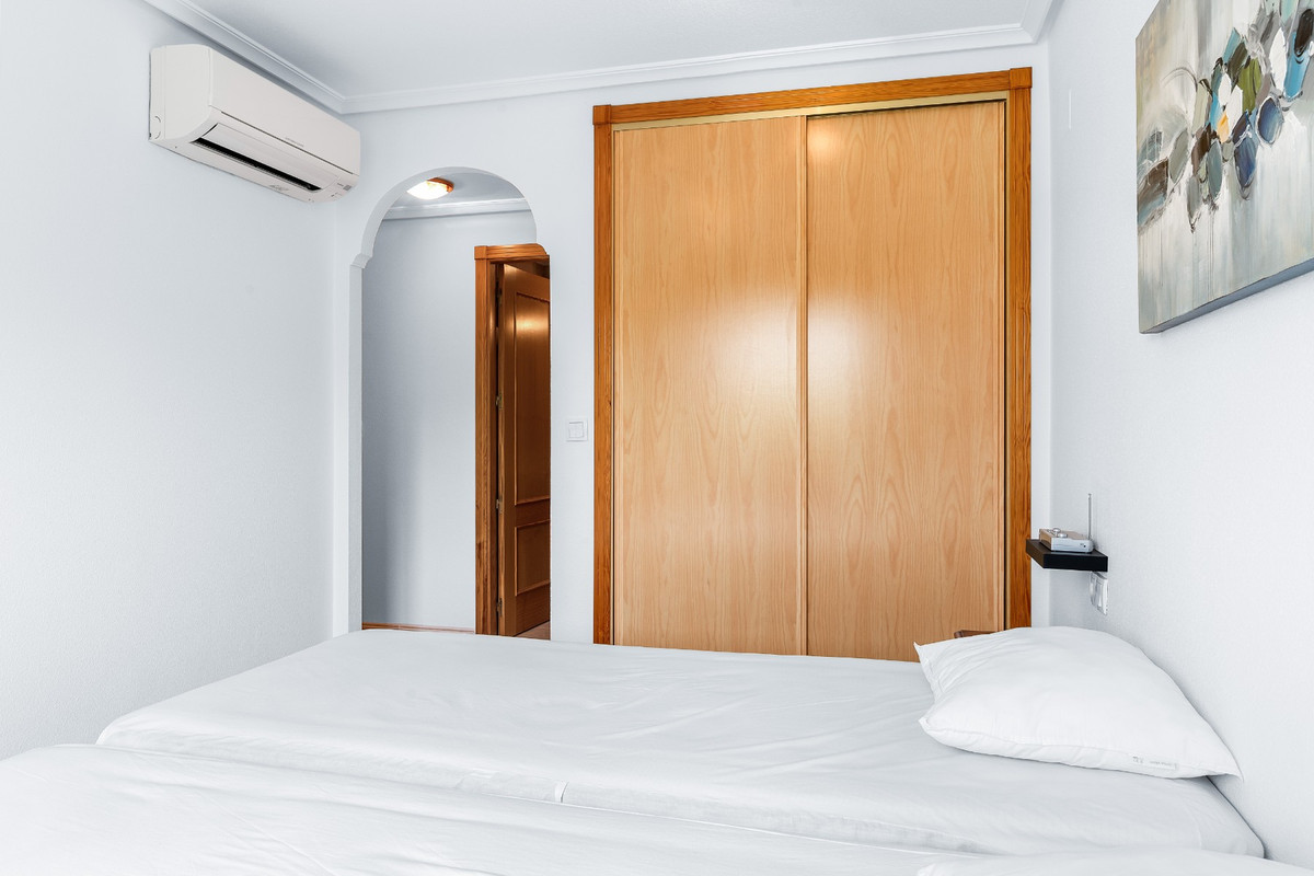 2 Bed Apartment for sale in Playa Flamenca Costa Blanca, Alicante, Spain